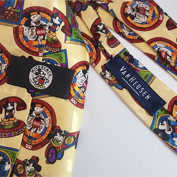 🌻3 for $18 Van Heusan Mickey Mouse Silk Racecar Tie - Picture 3 of 3